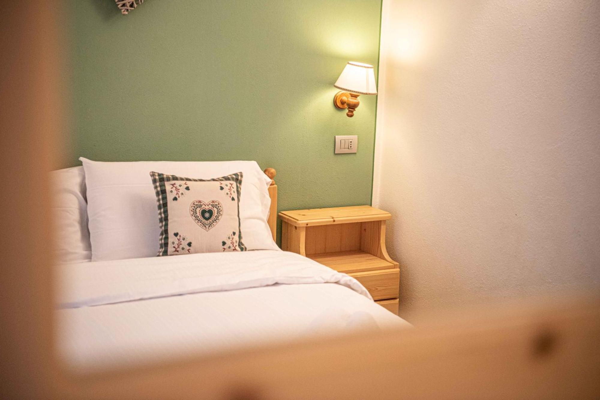 Appartamento Mokino Center Myholidaylivigno Exteriör bild