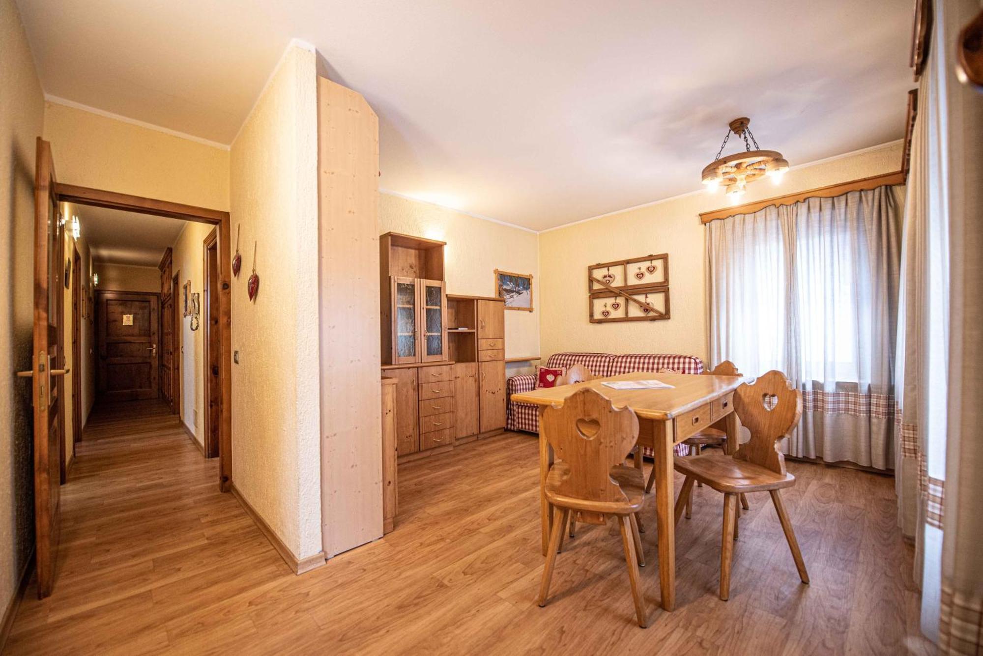 Appartamento Mokino Center Myholidaylivigno Exteriör bild
